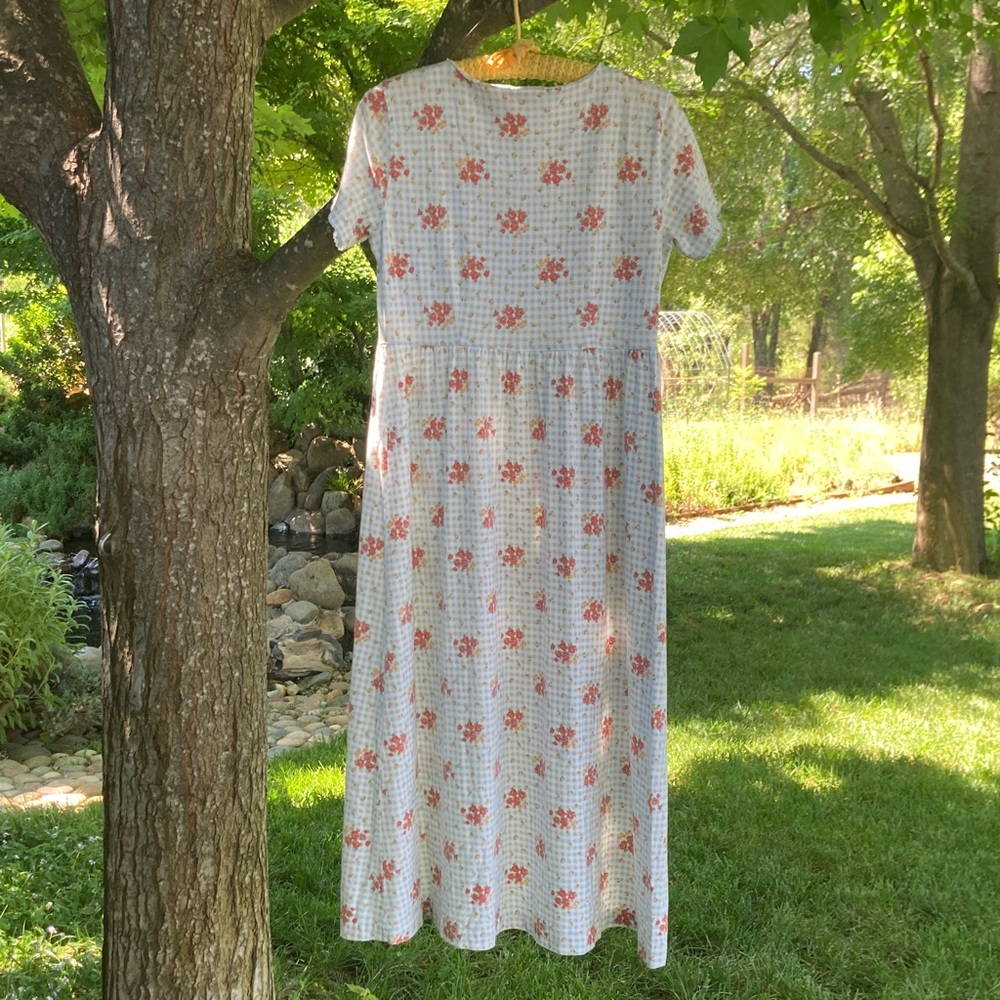 Vintage Adorable Cottage  100% Cotton Gingham Floral White & Blue Midi Dress - Picture 6 of 11